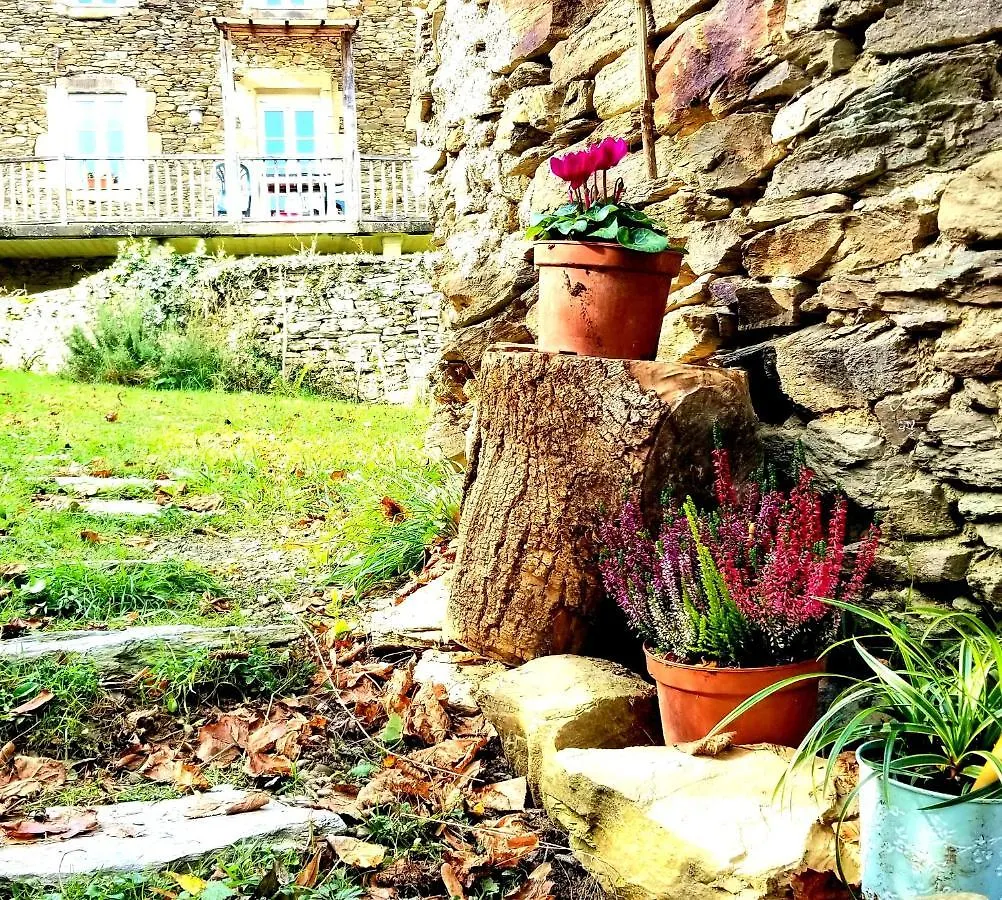 Holiday home Soulie Du Tarn Avec Magnifique Vue Sur La Riviere Et La Vallee Requista France
