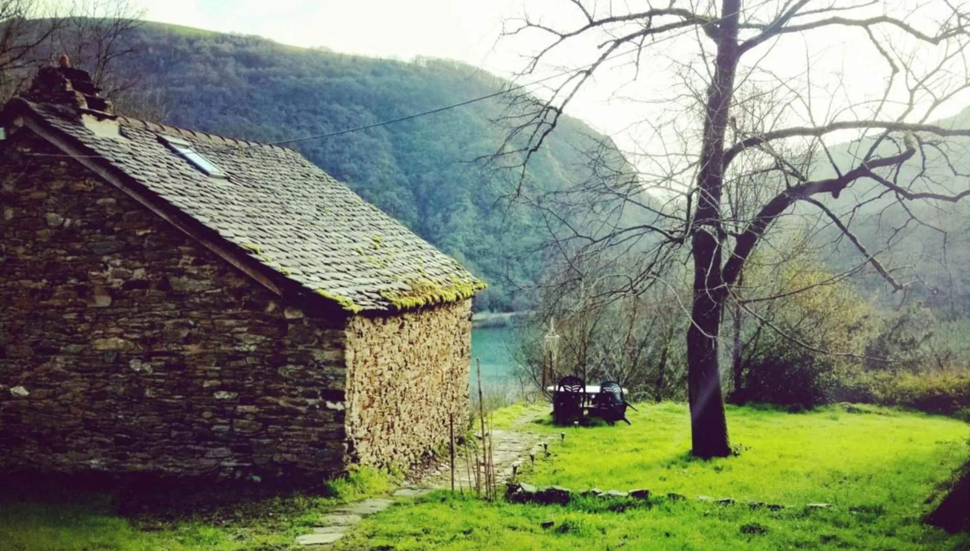 Holiday home Soulie Du Tarn Avec Magnifique Vue Sur La Riviere Et La Vallee Requista France