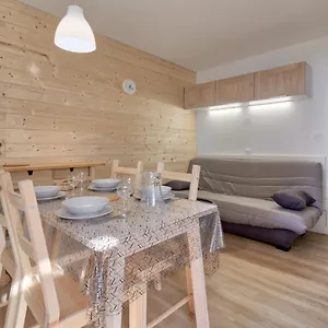 Appartement Confortable Et Lumineux A, Génos